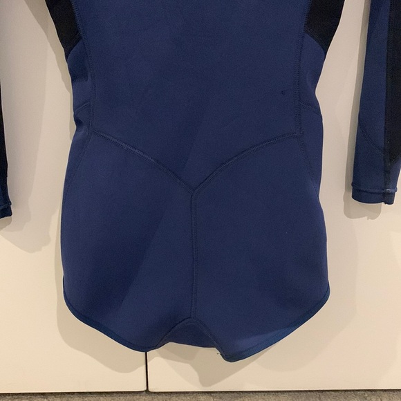 O’Neill Women’s Long Sleeve Wetsuit With Short Bottom Size 6 Preloved - Picture 5 of 7